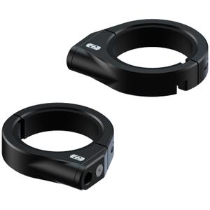 Adaptéry na uchytenie blinkrov na rúrky prednej vidlice Oxford čierne