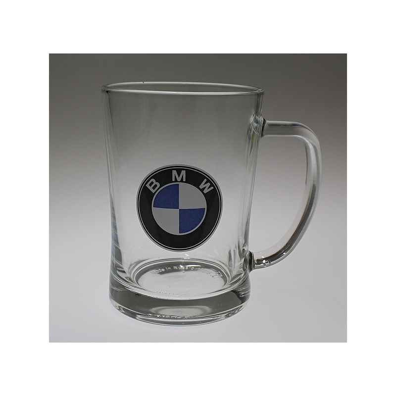 Poháre s logom BMW